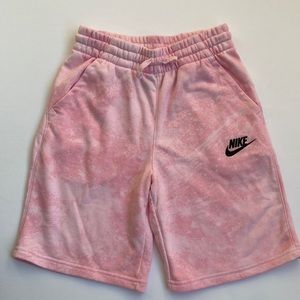 Nike boys L shorts pink (12Y) new washed